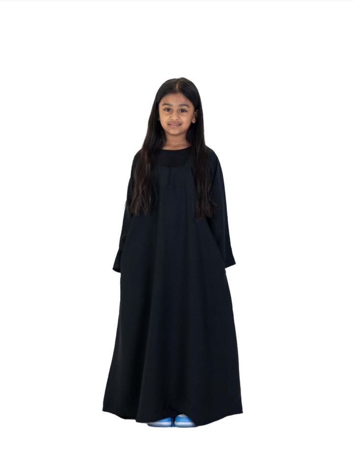 Girls Nida One Button Abaya With Pocket