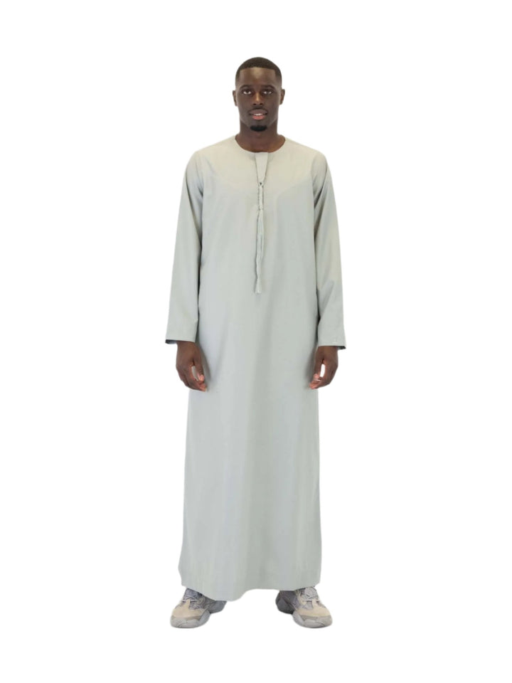 Islamic Impressions Omani Thobe With Tassel