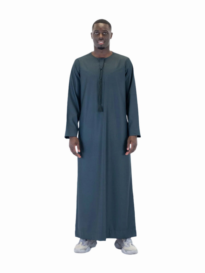 Islamic Impressions Omani Thobe With Tassel